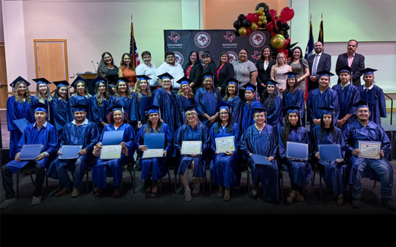 2025 Adult Education & Literacy graduates pose for a group photo.