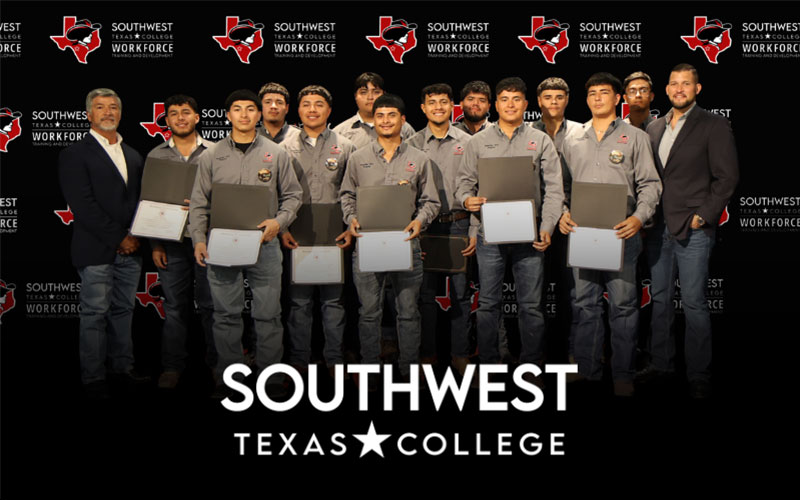 Photo of Powerline graduates posing at the June 2026 ceremony.